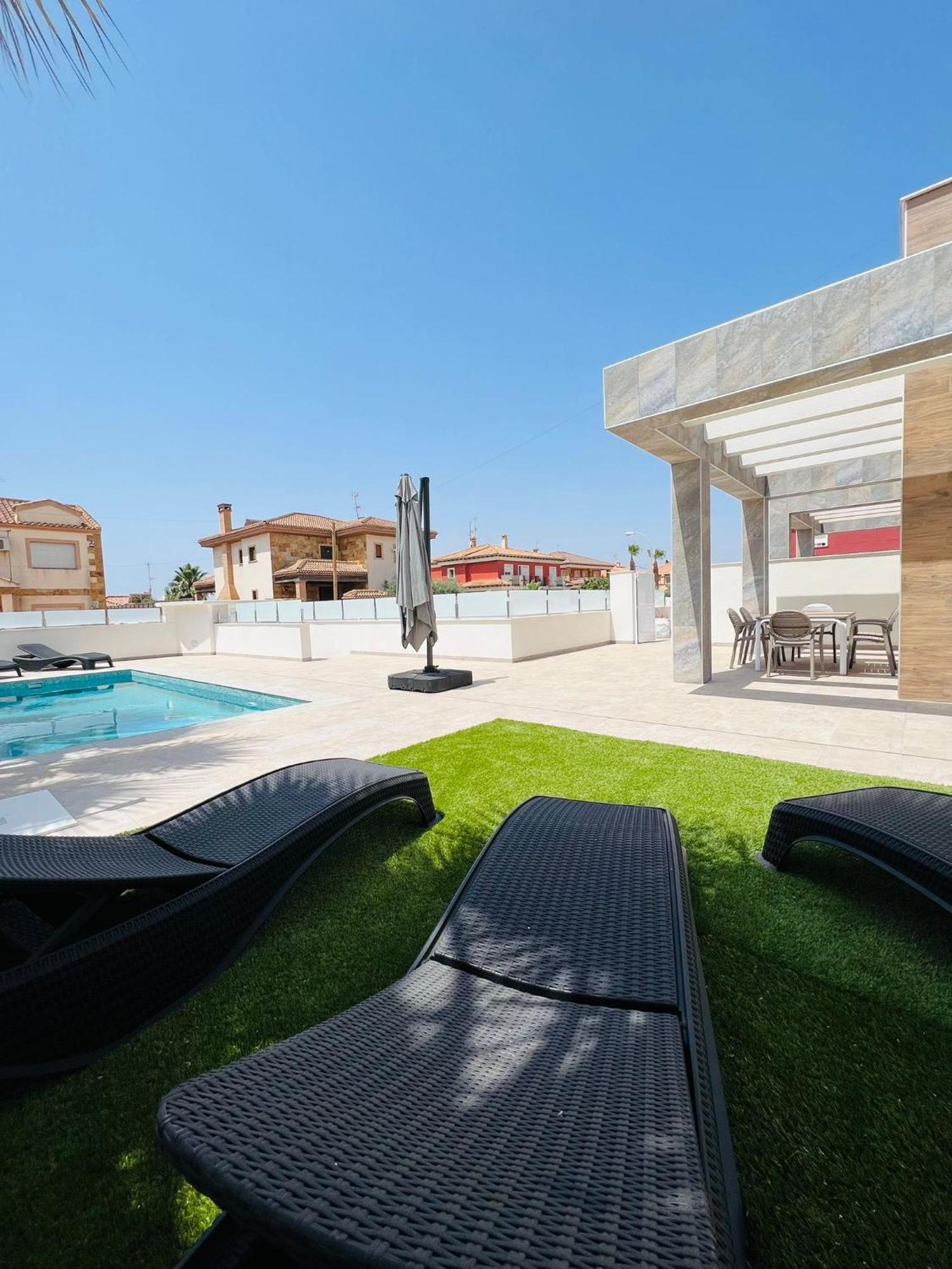 Villa Domicil De Luxe Torrevieja Exterior foto